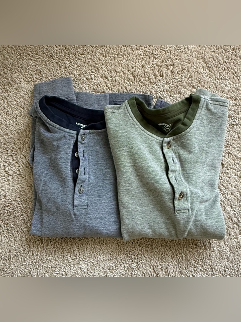 UNTUCKit Men's thick Henley Button-Front Shirts in Gray and Olive